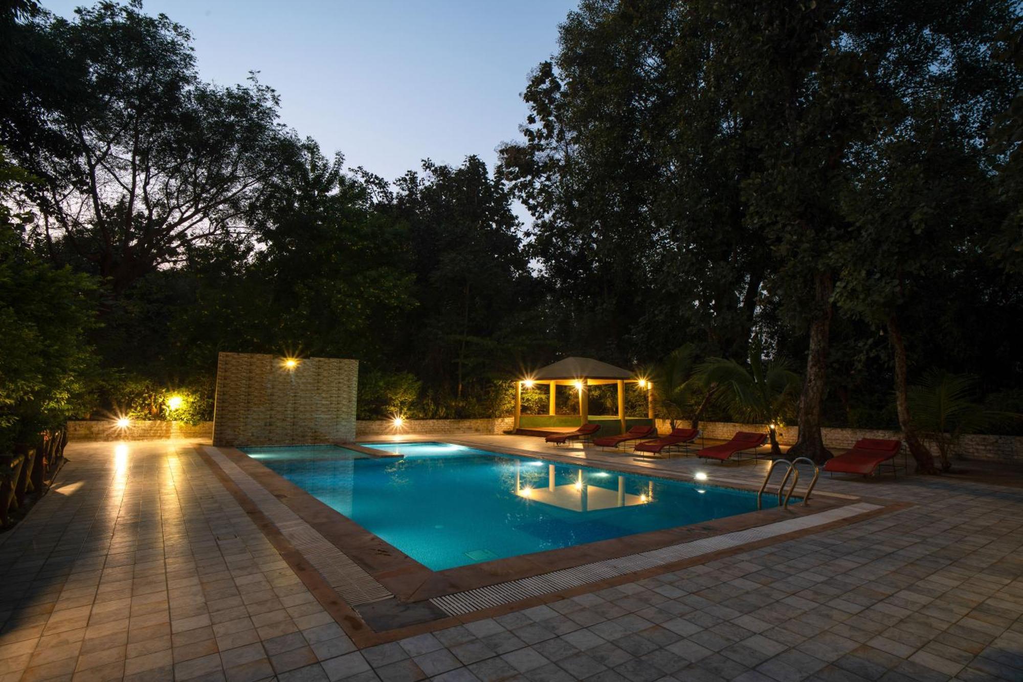 Treebo Premium Mowgli'S Den, Pench Hotel Khawāsa Exterior foto