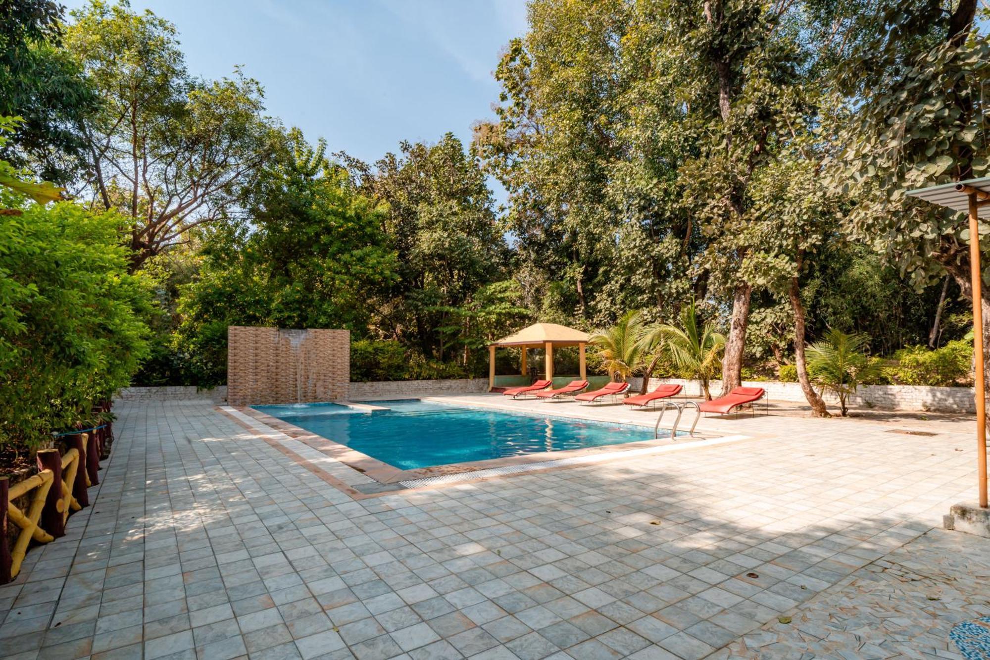 Treebo Premium Mowgli'S Den, Pench Hotel Khawāsa Exterior foto