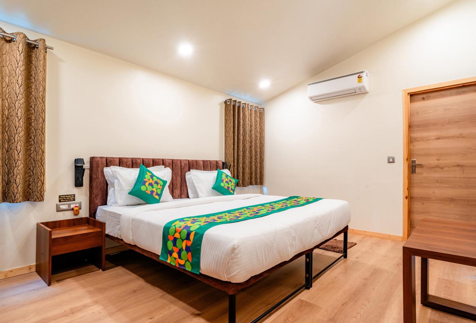 Treebo Premium Mowgli'S Den, Pench Hotel Khawāsa Exterior foto