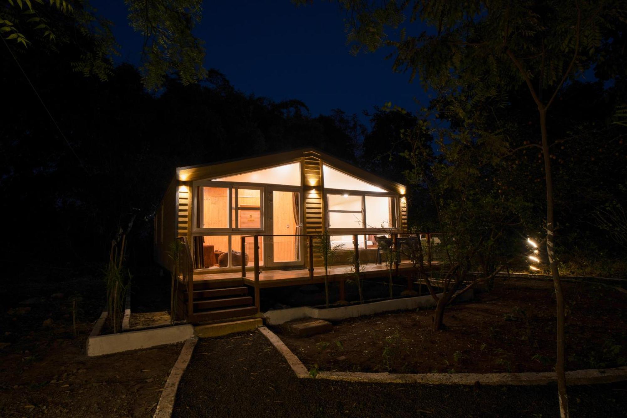 Treebo Premium Mowgli'S Den, Pench Hotel Khawāsa Exterior foto