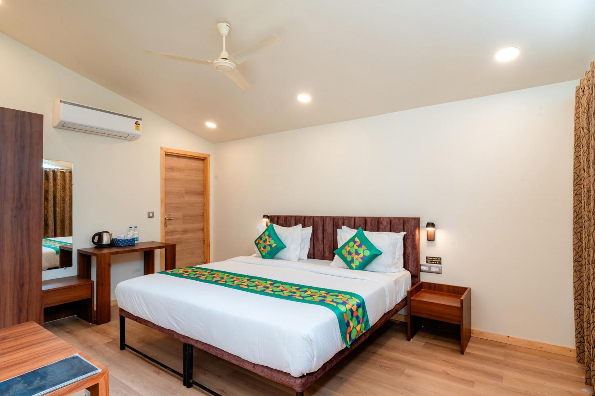 Treebo Premium Mowgli'S Den, Pench Hotel Khawāsa Exterior foto