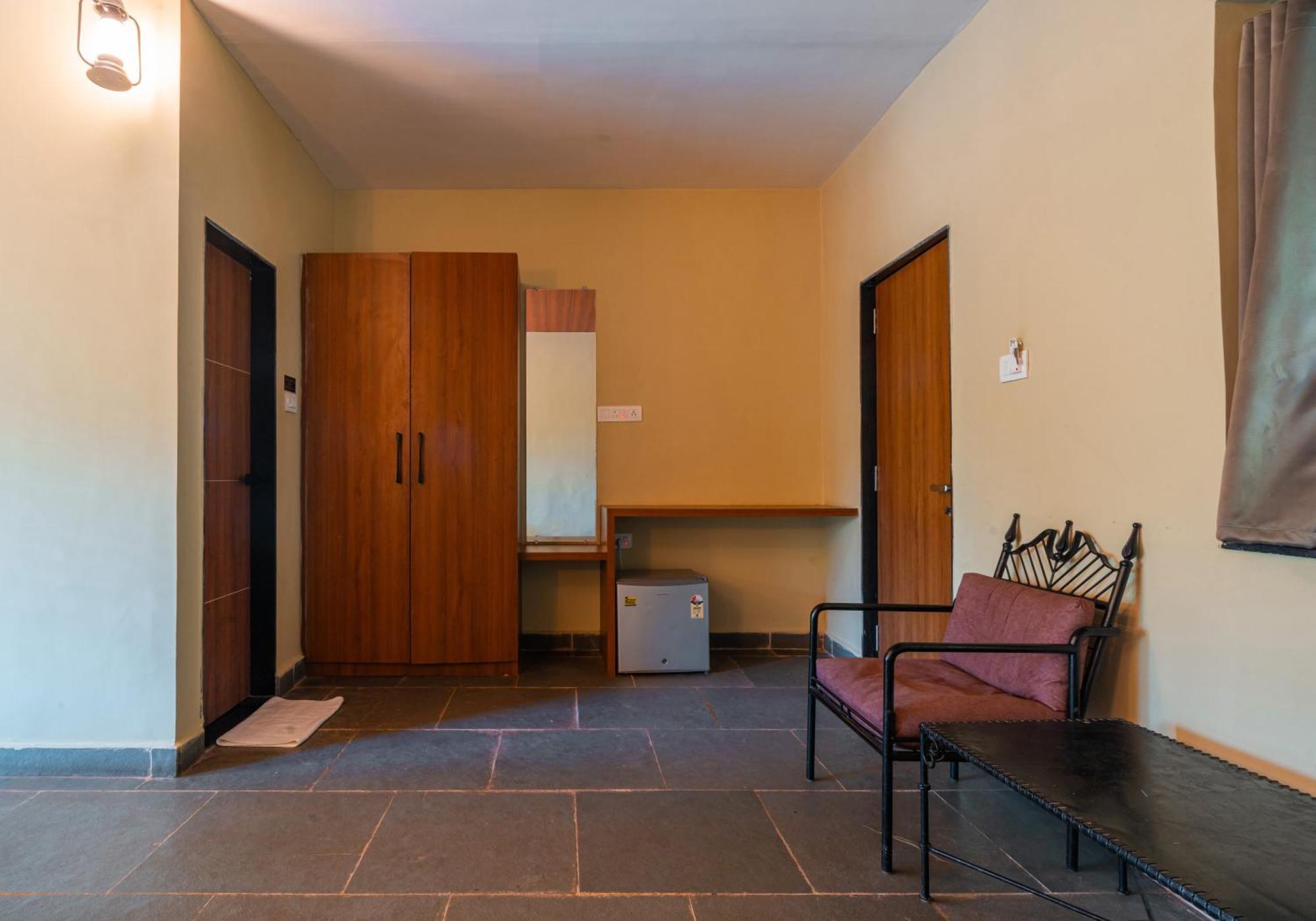 Treebo Premium Mowgli'S Den, Pench Hotel Khawāsa Exterior foto